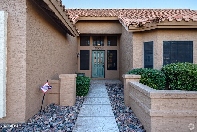 Building Photo - 15832 N 60th Way Rental