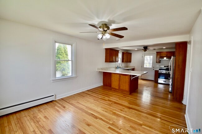 Photo - 314 Knowlton St