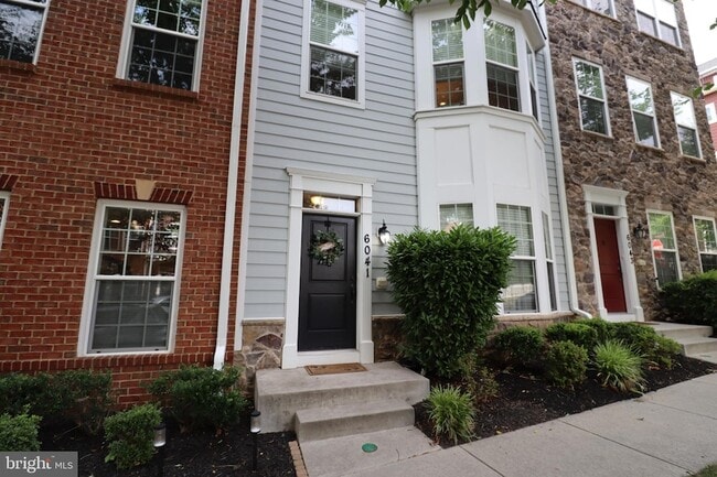 Photo - 6041 Maple Hill Rd