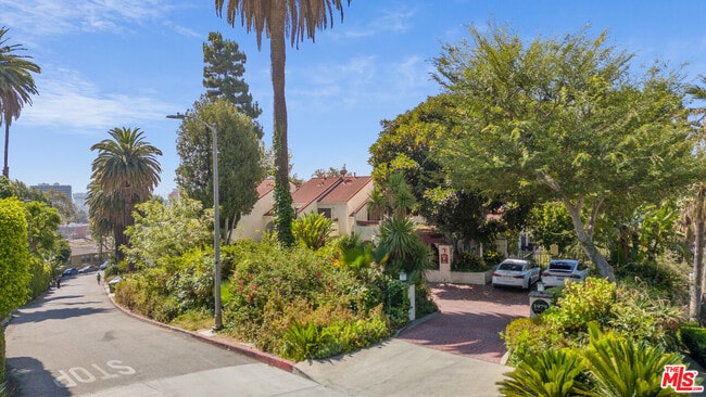 Photo - 1979 Grace Ave Condo Unit 3