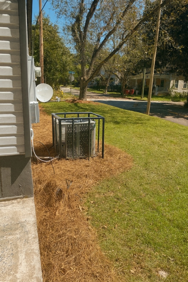 Photo - 260 Balkcom Ave