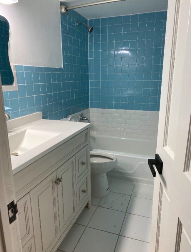 Photo - 25308 Craft Ave Unidad #2