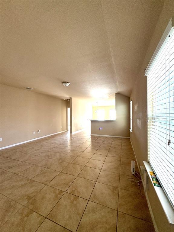 Photo - 2011 Langdale Ln