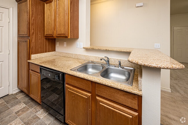 3BR, 2BA - 1,213SF - Kitchen