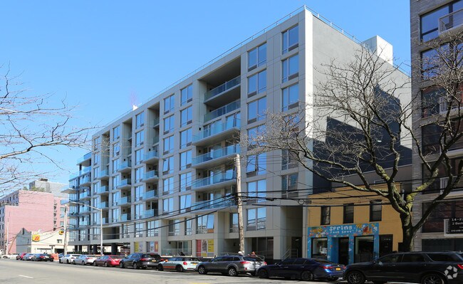 Photo - 1401 Broadway