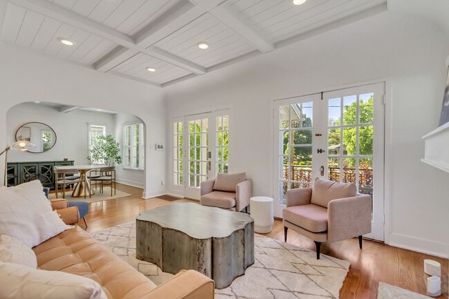 Photo - Elegant Yale Crest Bungalow in the Heart o...