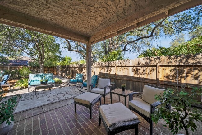 Photo - 3622 Canterbury Dr