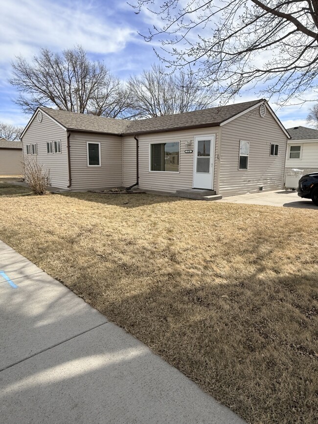 Photo - 2721 W Capital Ave