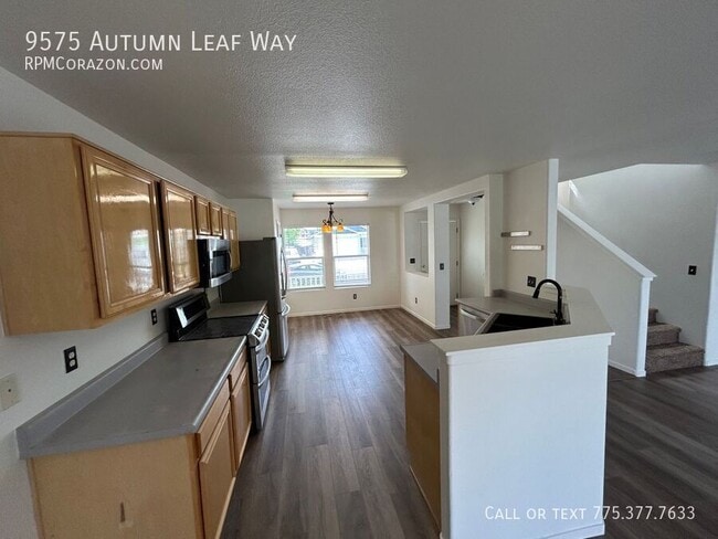 Photo - 9575 Autumn Leaf Way