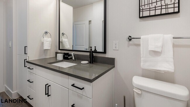 502 E College St Unit 365