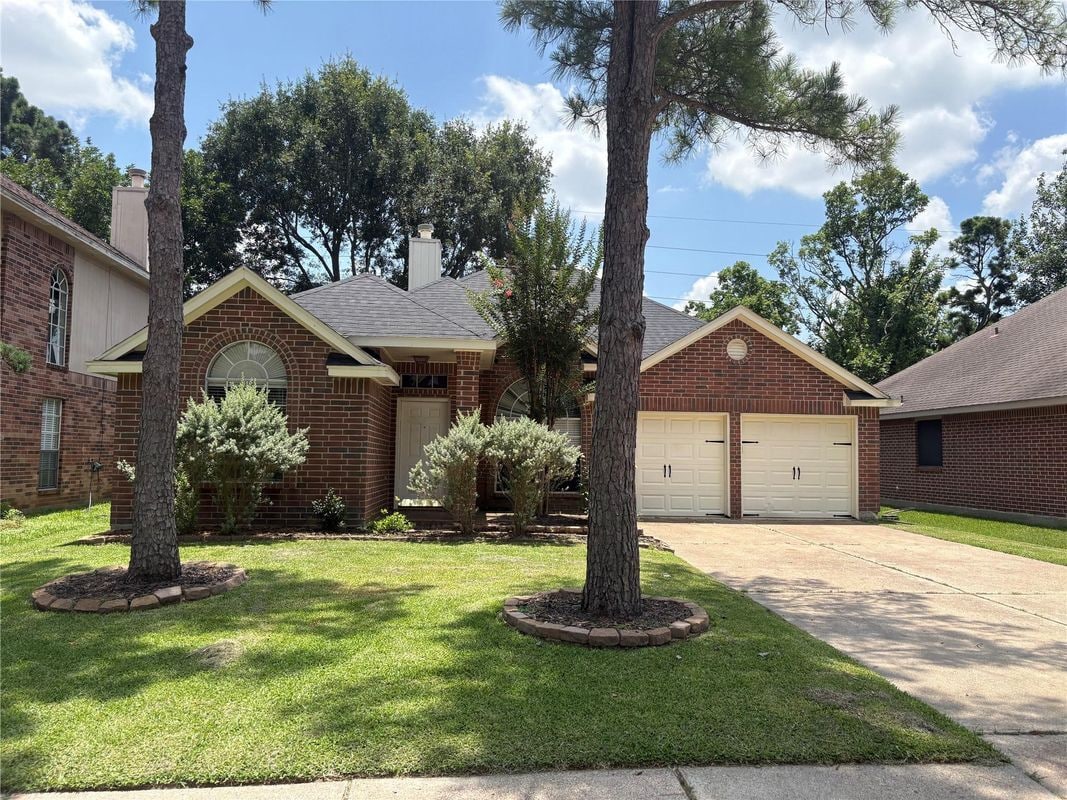 Photo - 14815 Carolina Falls Ln