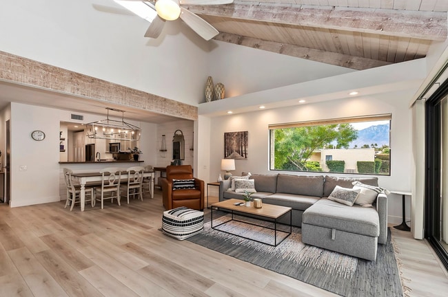 Photo - 432 Sunningdale Dr Unidad Mission Hills