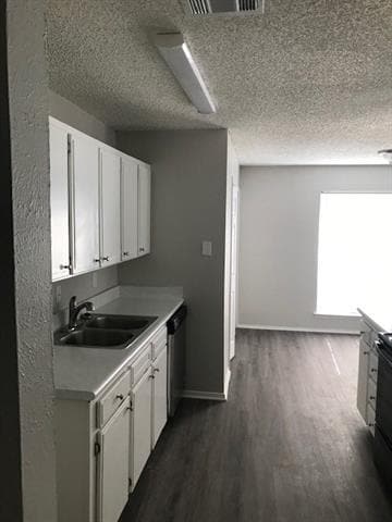 Photo - 437 Meadow St