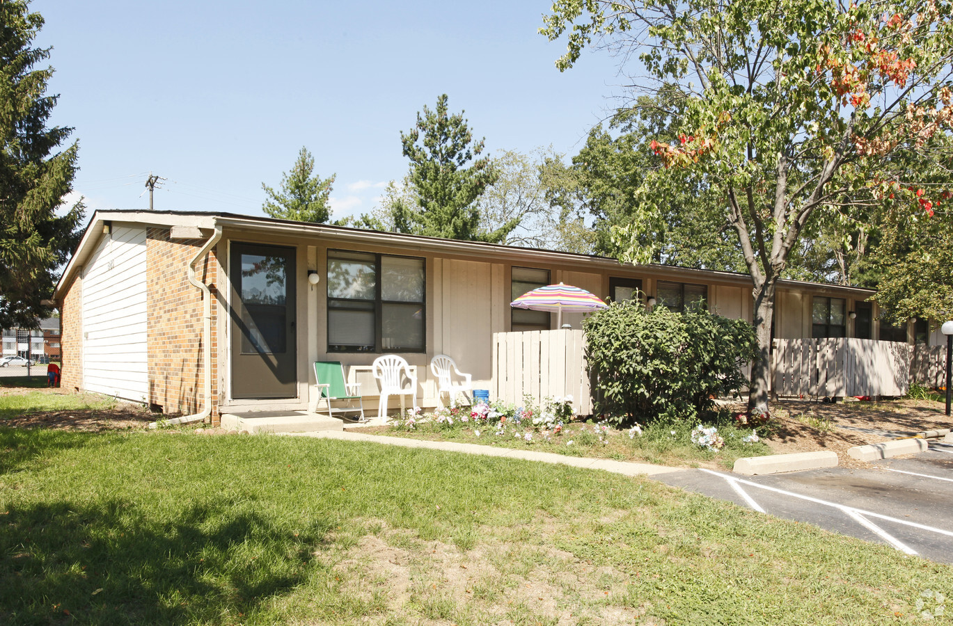 Ridgewood Apartments - Ridgewood Apartments