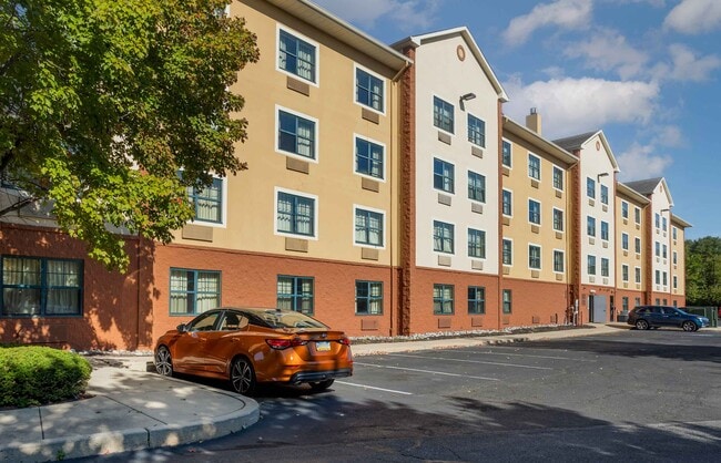 Furnished Studio-Philadelphia - Airport - Tinicum Blvd
