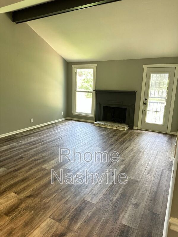 Photo - 627 R S Bradley Blvd