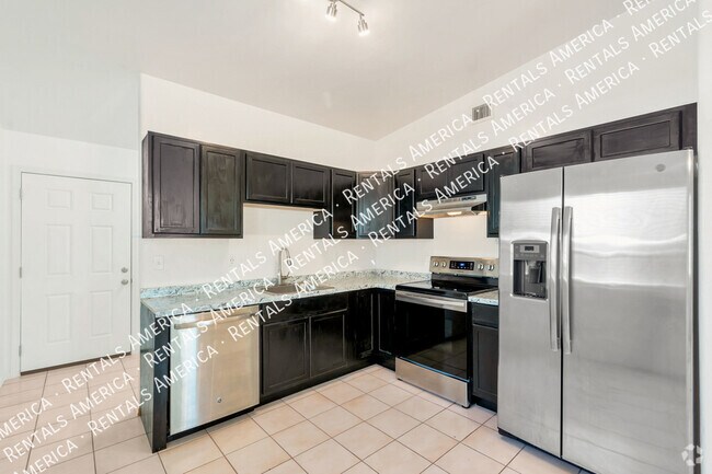 Building Photo - 2502 N Columbus Blvd Rental