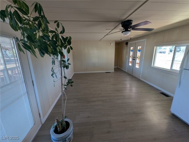 Photo - 1480 W Irons St