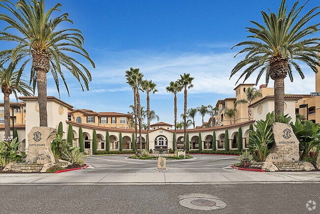 Building Photo - Santa Palmia at Palm Valley Rental