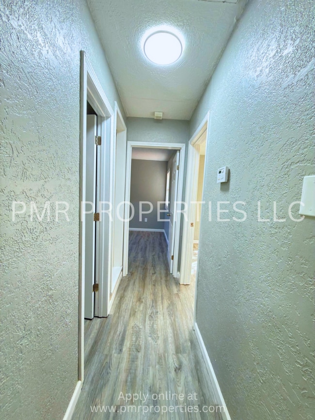 Photo - 2 Bedrooms/1 Bathroom House
