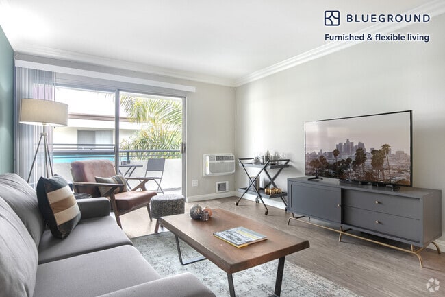 Building Photo - 3640 S Sepulveda Blvd Rental