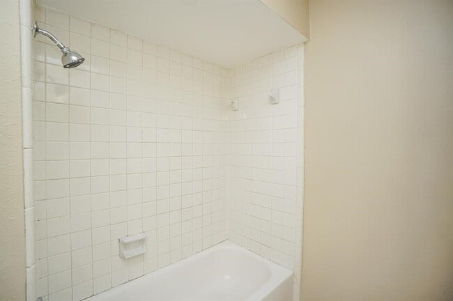 Photo - 13626 Woodchester Dr