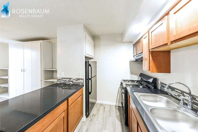 Photo - 6320 N 16th St Unit 202