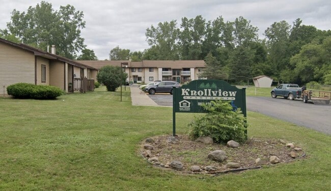 Photo - 512 W High St