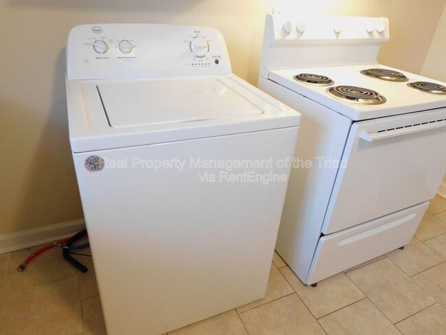 Photo - 2405 E Florida St Unit E