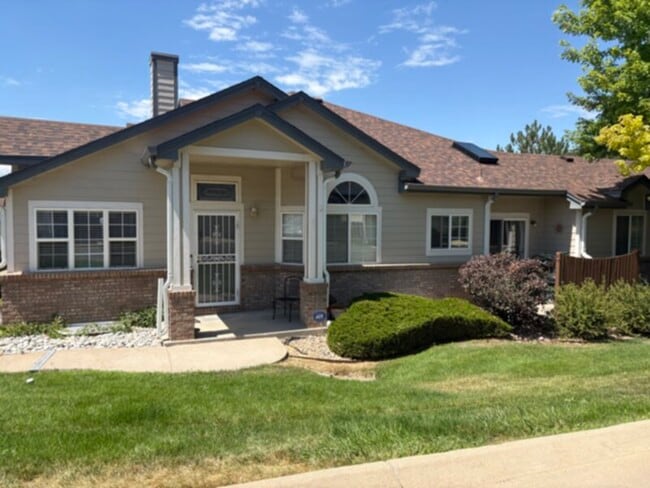 Building Photo - Ranch style house with finished basement