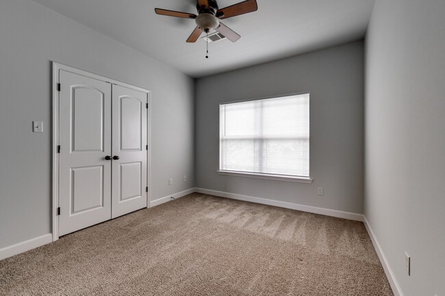 Photo - St James Park Apartments