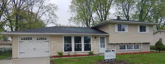 Photo - 6315 Midfield Dr House