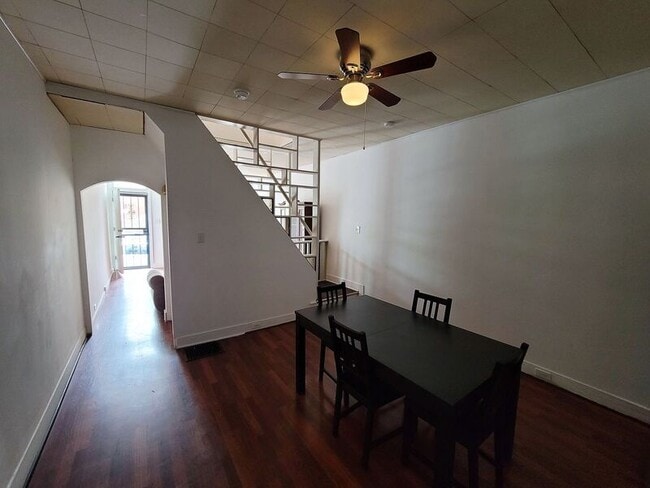 Photo - 1338 Washington Blvd