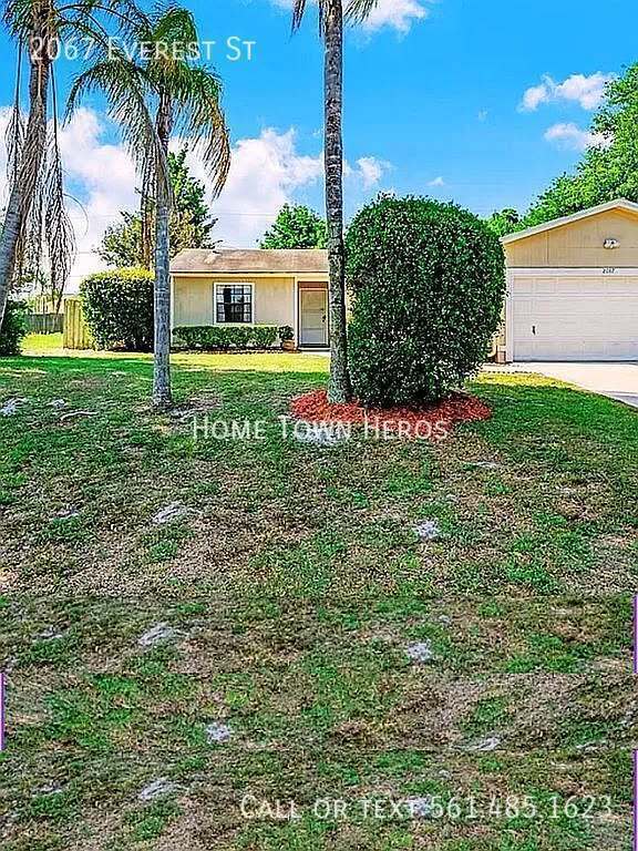 Photo - 2067 Everest St