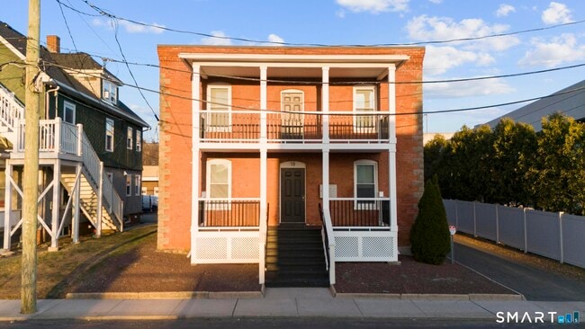 Building Photo - 18 Kelley St Unit 3