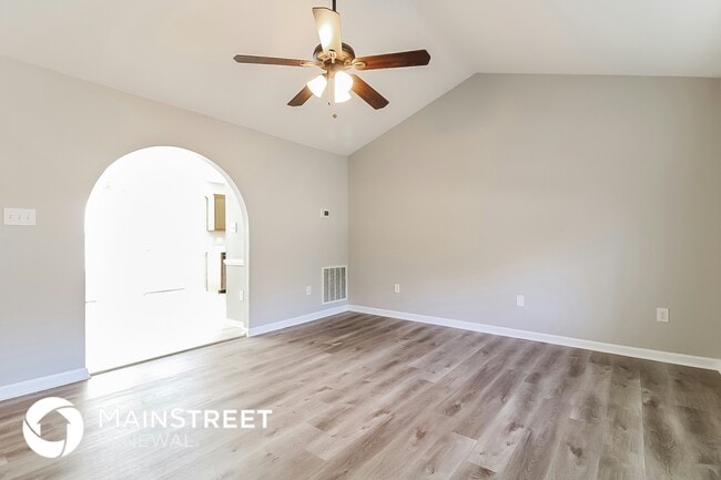 Photo - 448 Sunray Dr