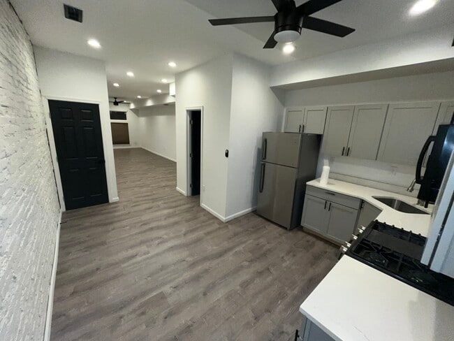 Photo - 2142 Penrose Ave