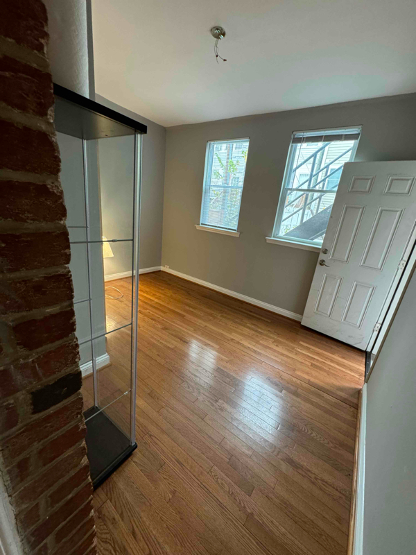 Photo - 1424 Staples St NE Apartment Unit 1