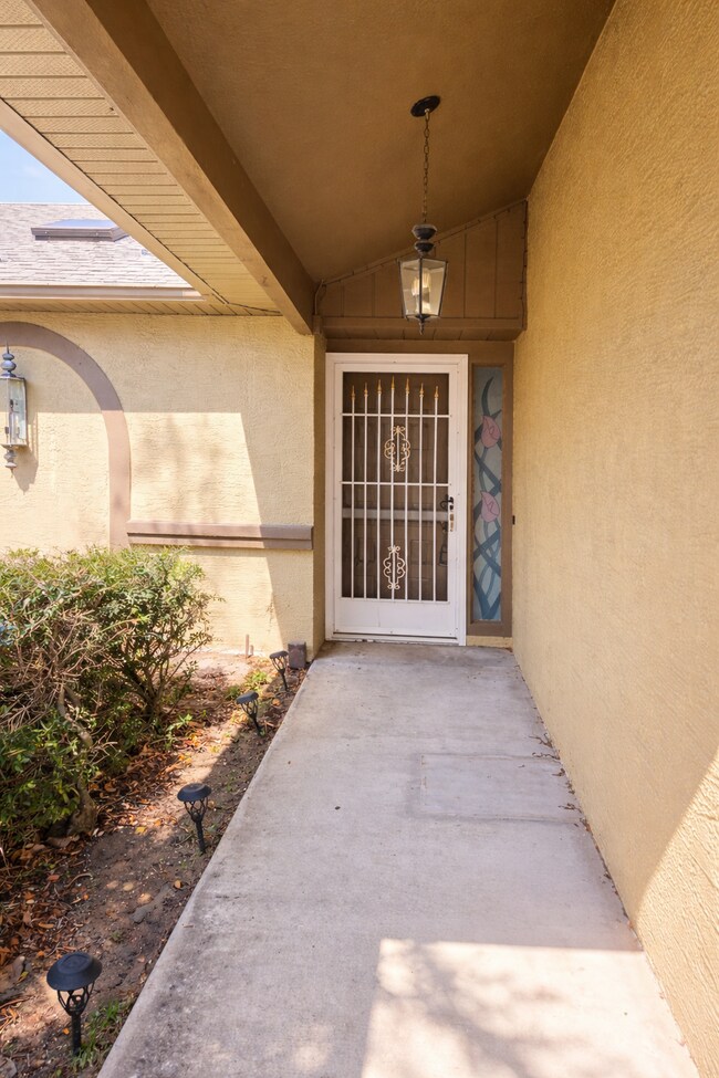 Photo - 7713 Bramblewood Dr