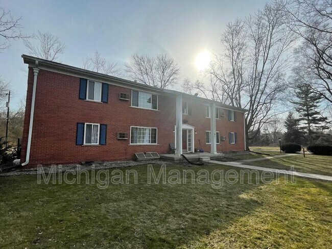 Photo - 59425 10 Mile Rd Unidad Apt 2A