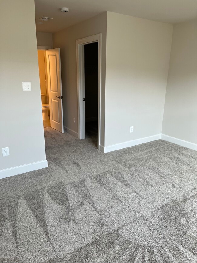 Photo - 3581 Carnaby St