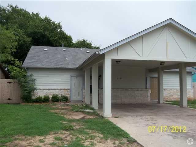 Building Photo - 5705 Jacaranda Dr Rental