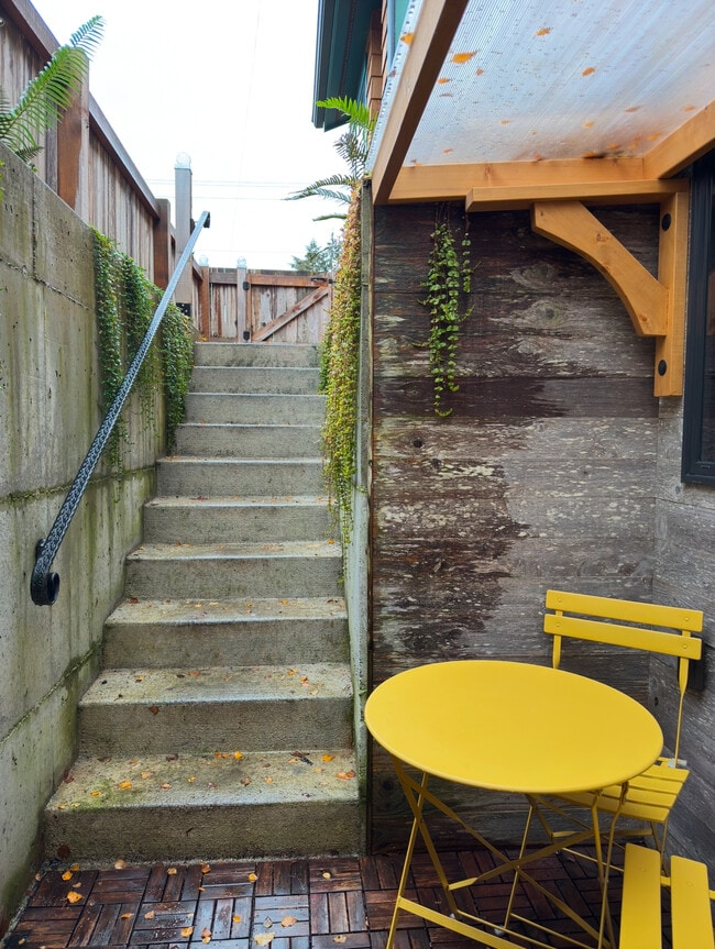 Photo - 914 N Washington St Unidad 914b