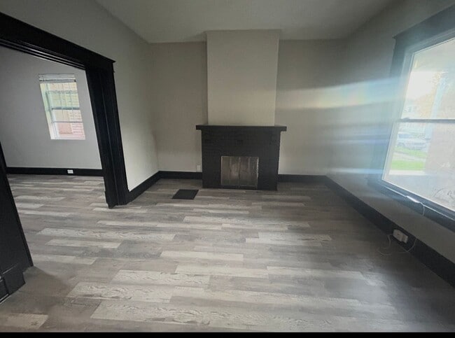 Photo - Beautifully renovated 4 bedroom house!