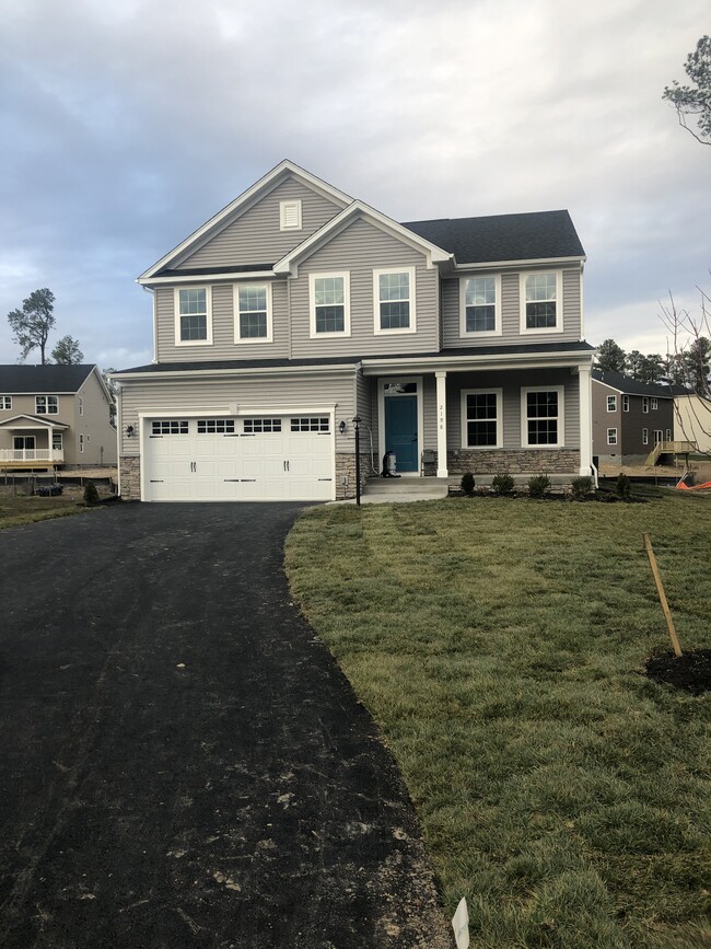 Building Photo - 2198 Craven Ln