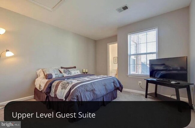 Photo - 8371 Tillett Loop