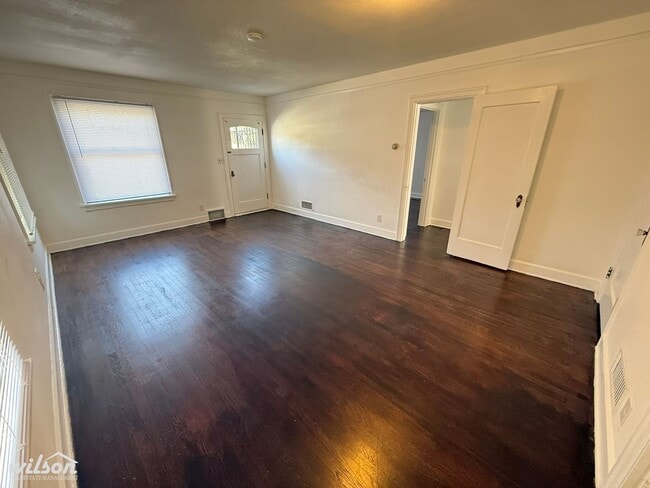 Photo - 1522 Browne Ave Unit 1522 1/2 Browne Ave