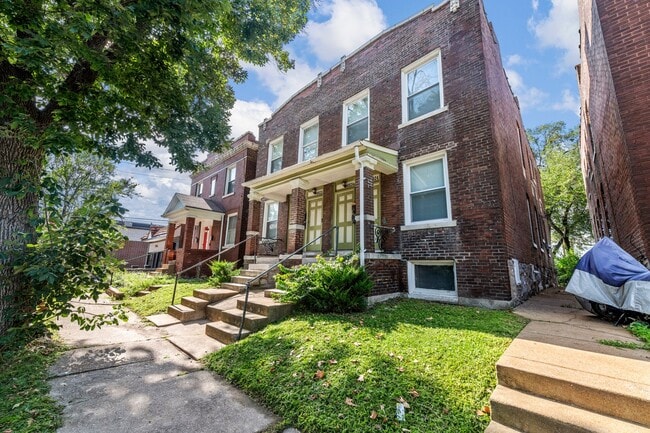 Photo - 4922-24 Wise Unit 4924 2F