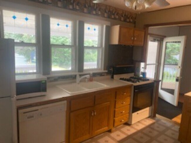 Photo - 3 Bedroom 2 Bath Home in Milaca