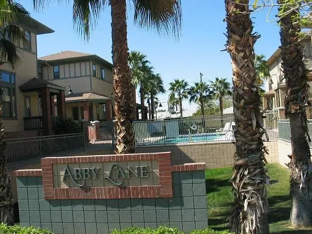 Photo - 762 S Beck Ave (Tempe, AZ)